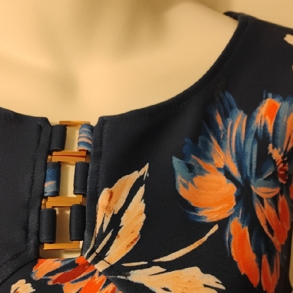 Ivanka Trump Floral Sleeveless Midi Dress - Picture 6 of 16